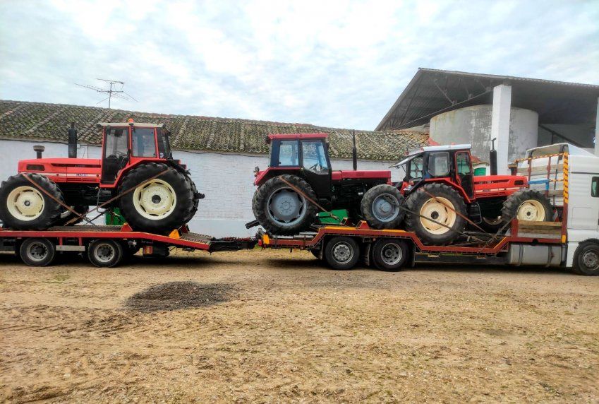Transporte de maquinaria agrícola en Valladolid